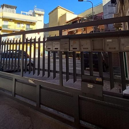 Affittacamere Iria Pomigliano d'Arco Exterior foto