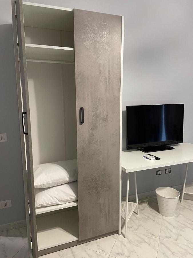 Affittacamere Iria Pomigliano d'Arco Exterior foto